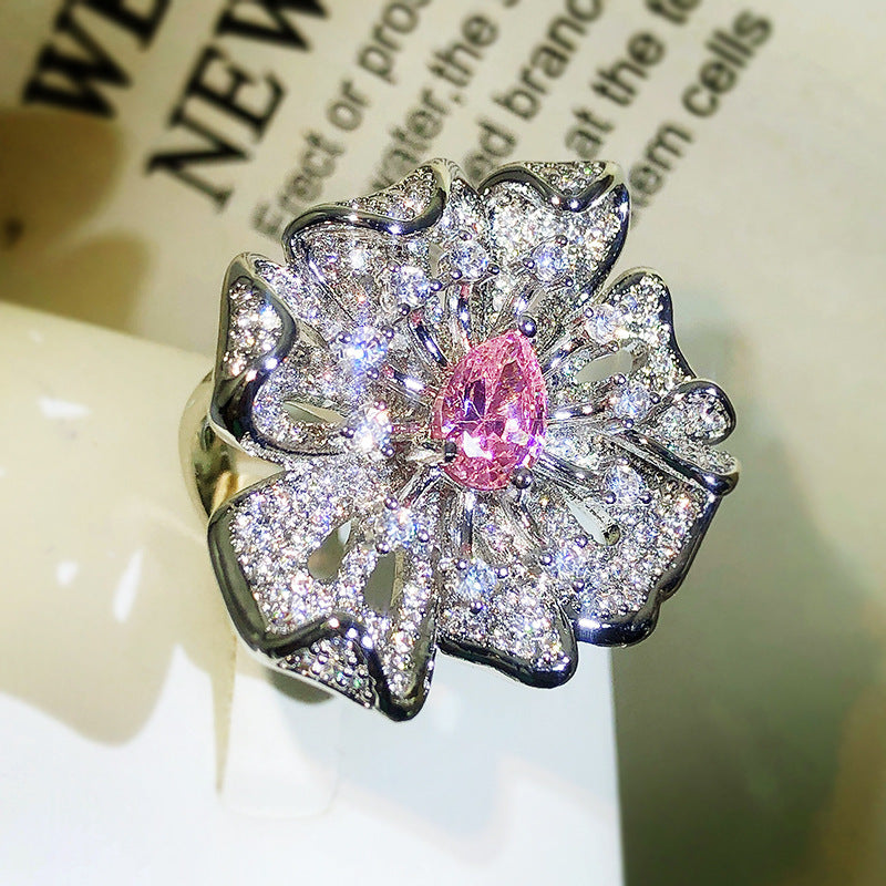 Diamond Flower Ring Female Opening