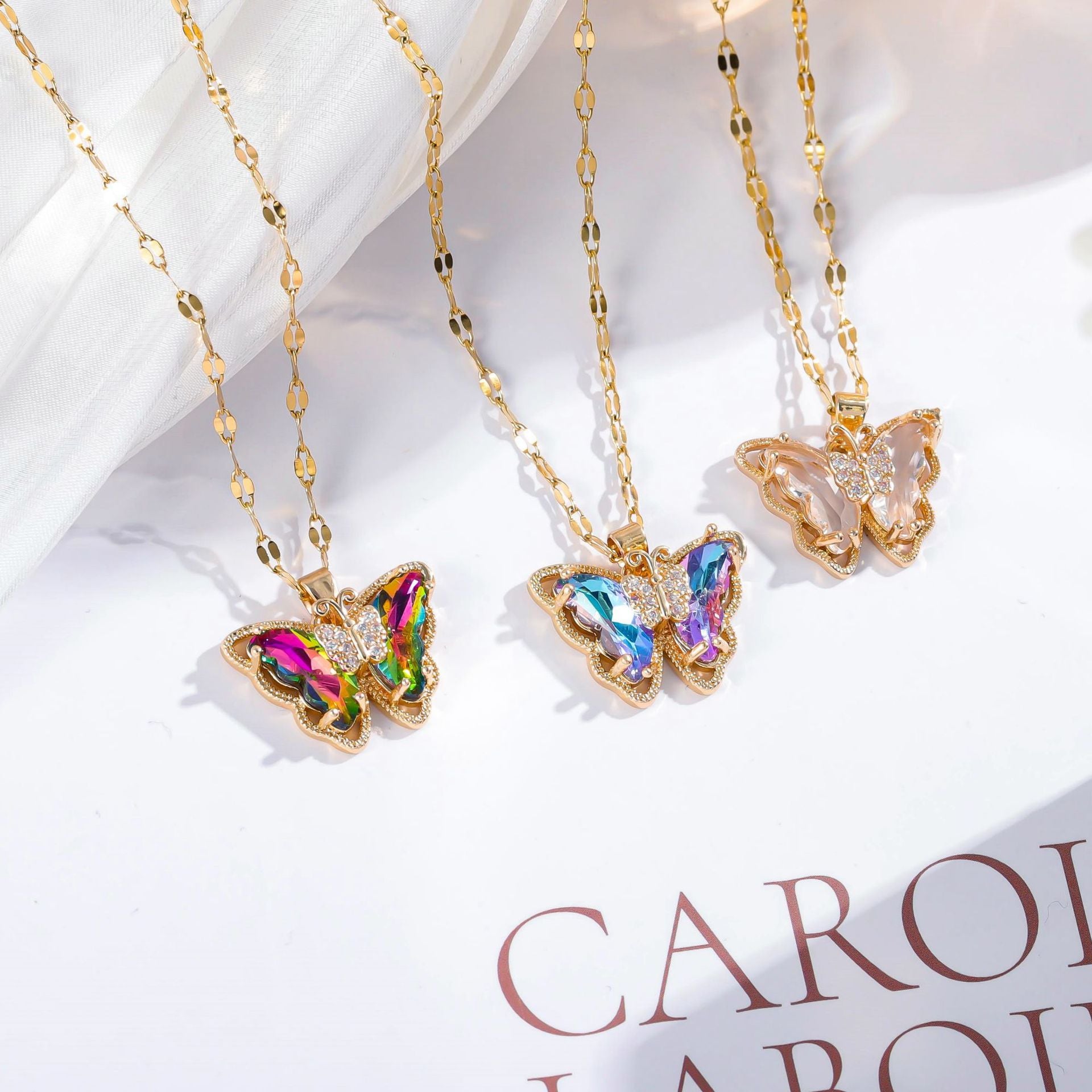 Necklace Female Micro Inlaid Zircon Butterfly Fashion Simple Clavicle Chain